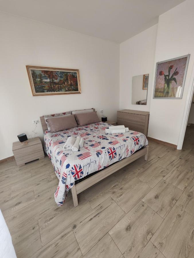 Appartamento C&Y Torelli 1 Novara Bagian luar foto